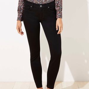 LOFT Curvy Skinny Black Jeans